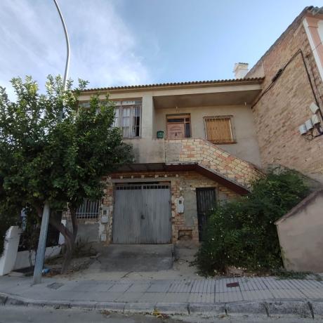 Venta de piso en Piso en Calle Polideportivo, 5, Encinas Reales, Encinas Reales
 photo 1