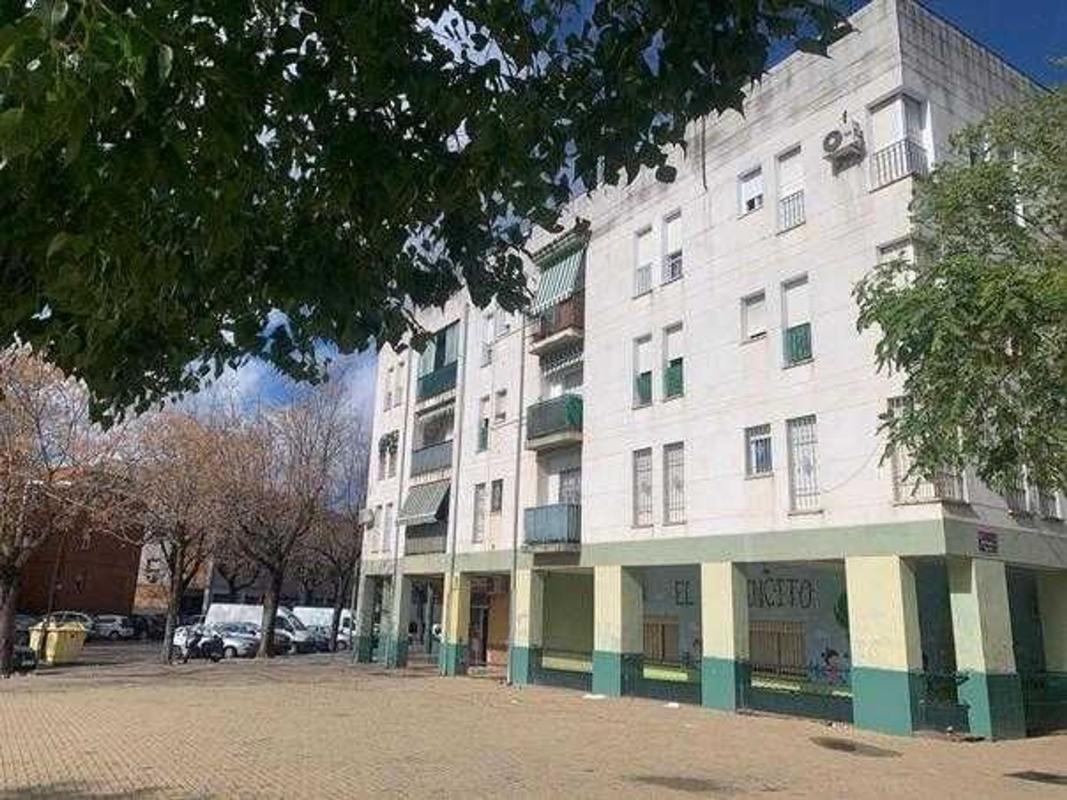 Venta de piso en Piso en Calle Libertador Hidalgo y Costilla, 9, Sector sur - Santa Cruz, Córdoba, Córdoba
photo 1