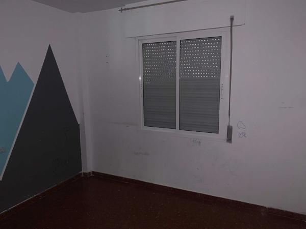 Venta de piso en Piso en Calle Libertador Hidalgo y Costilla, 9, Sector sur - Santa Cruz, Córdoba, Córdoba
 photo 3
