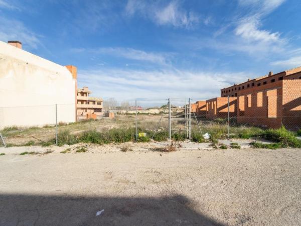 Chalet adosado en Calle Carmen Laforet, 5, Horcajo de Santiago thumbnail 2