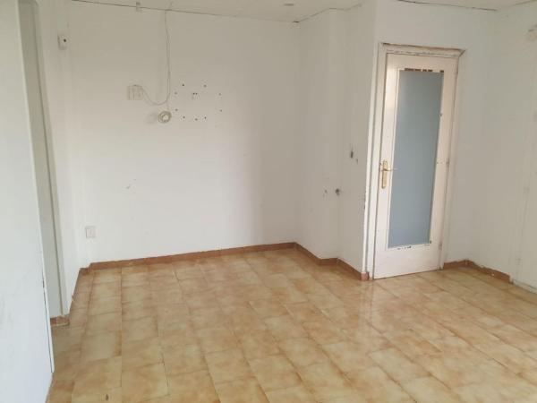 Sale of flat in Piso en Grup Vilarroja, 165, Sant Daniel-Vila Roja, Girona, Girona
 photo 3