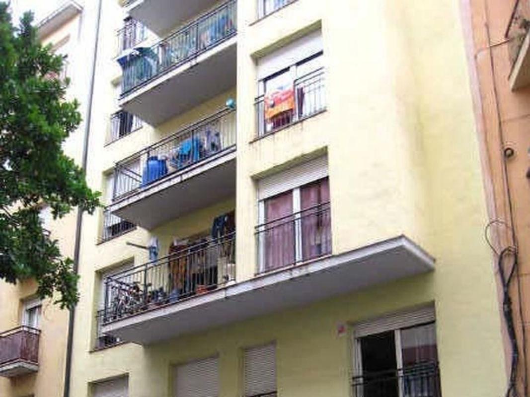 Duplex sale in Dúplex en Calle de Torras i Bages, 27, Centre, Salt, Salt photo 2