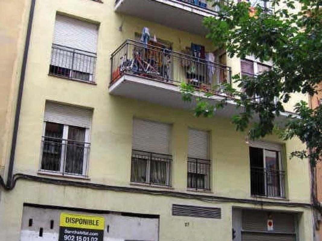 Duplex sale in Dúplex en Calle de Torras i Bages, 27, Centre, Salt, Salt photo 3