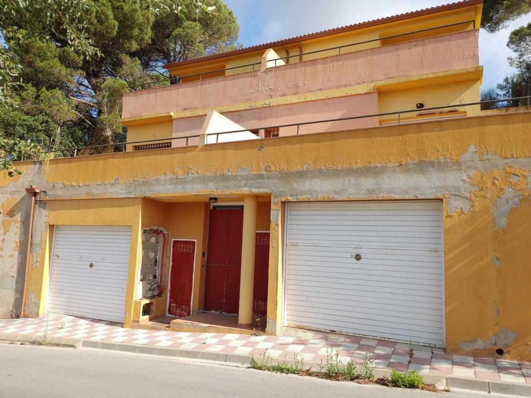 Sprzedaż niezależnego domku jednorodzinnego w Casa o chalet en Calle Roser, 85 b, Aiguaviva Parc, Vidreres, Vidreres photo 5