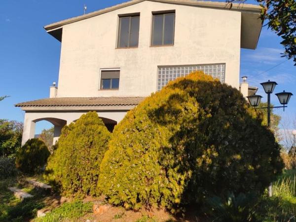 Venta de piso en Piso en Calle del Romaní, 10, Riudarenes, Riudarenes
photo 1