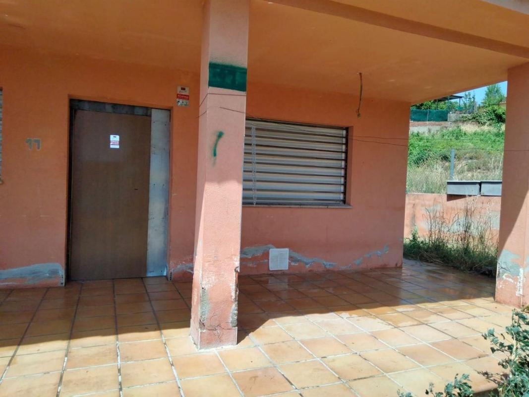 Sprzedaż niezależnego domku jednorodzinnego w Casa o chalet en Calle Garrigues, Caldes de Malavella, Caldes de Malavella photo 2