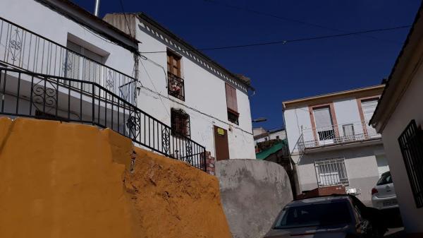 Chalet adosado en Calle Escultor Fuentes, 11, Pinos-Puente photo 2