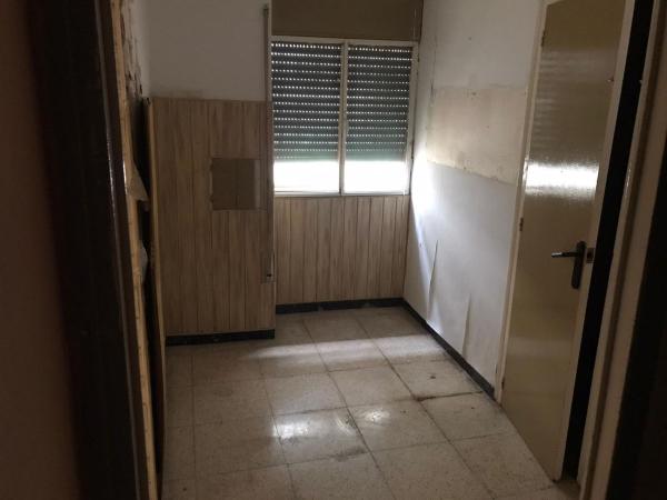 Частный шале на продаже в  Casa o chalet en Calle Mayor s/n, Congostrina, Конгострина photo 3