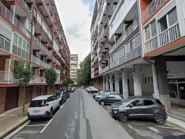 Sale of flat in Piso en Calle Jesus Guridi, 5, Beraun - Pontika, Renteria / Errenteria, Renteria / Errenteria
photo 1