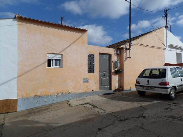 Частный шале на продаже в  Casa o chalet en Calle Burgos, 50, Tharsis, Тарсис photo