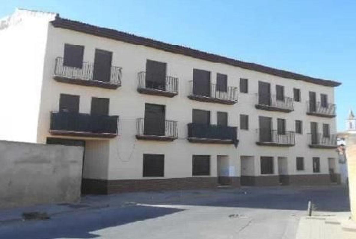 Venta de piso en Piso en Calle Zufre, 2 -4, Gibraleon, Gibraleon
photo 2