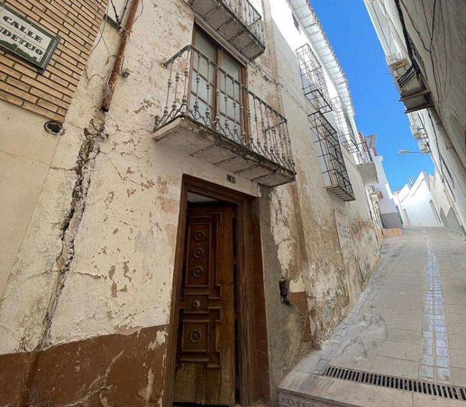 Sprzedaż niezależnego domku jednorodzinnego w Casa o chalet en Calle Alcaudetejo, 1, Alcaudete, Alcaudete photo 1