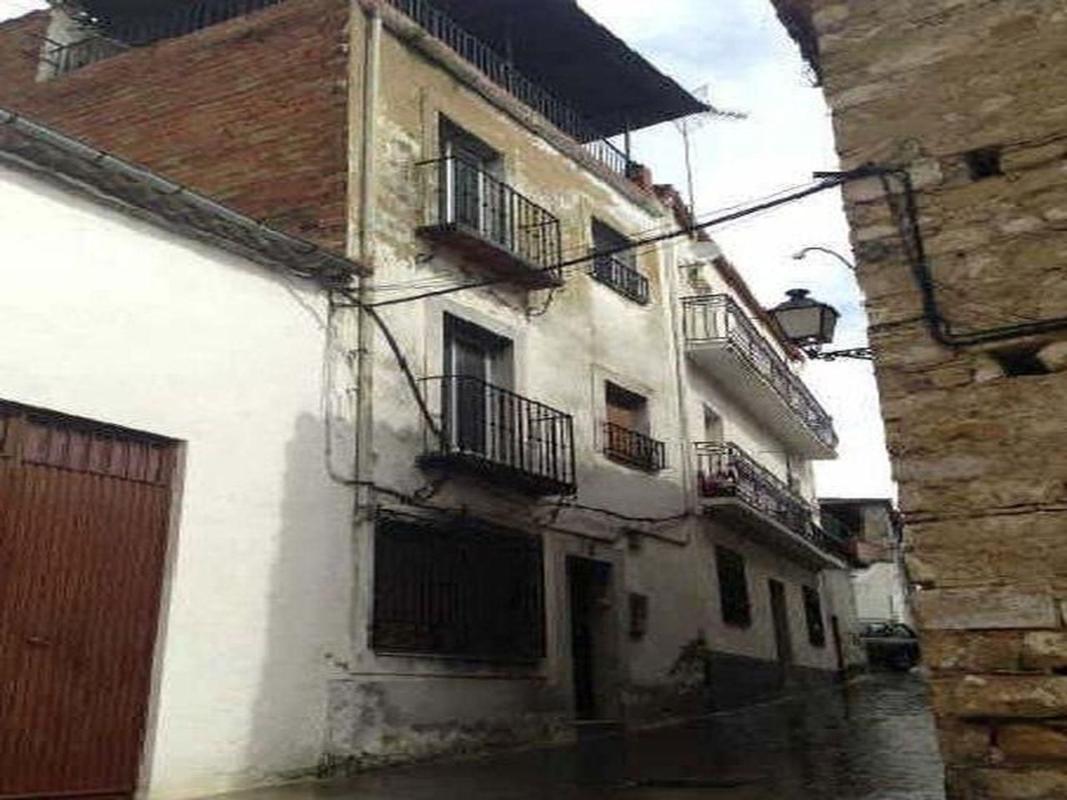 Sprzedaż niezależnego domku jednorodzinnego w Casa o chalet en Calle Virgen de los Remedios, 3, Ibros, Ibos photo 1