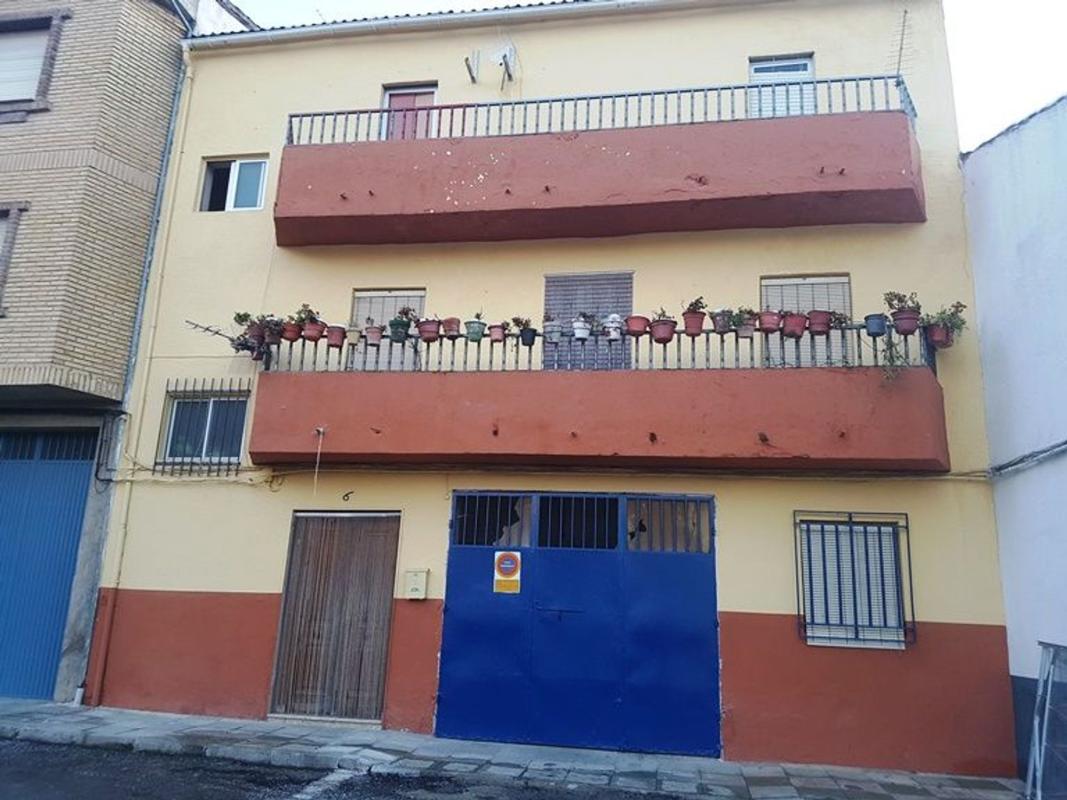 Venta de piso en Piso en Paseo del Obispo, 6, Valdepeñas de Jaén, Valdepeñas de Jaén
photo 1