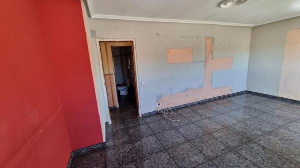 Sprzedaż mieszkania w Piso en Calle Baeza, 86, Bailén, Bailén
 photo 3