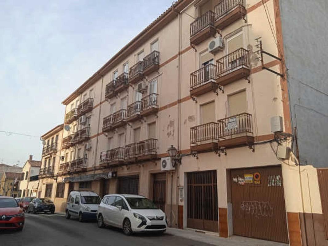 Sprzedaż mieszkania w Piso en Calle Alfredo Calderón, 3, La Carolina, La Carolina
photo 1