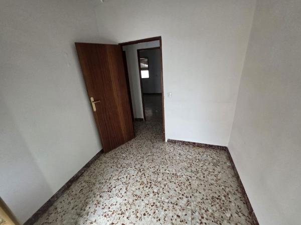 Chalet wolnostojący na sprzedaż w Casa o chalet en Calle Villanueva de la Reina, 28, Andújar, Andújar thumbnail 1