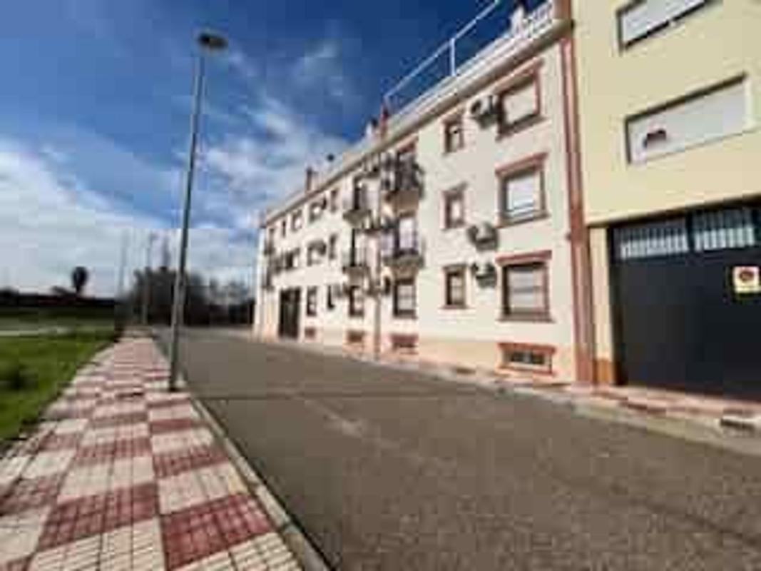 Sprzedaż mieszkania w Piso en Calle Europa, 3, Bailén, Bailén
photo 1