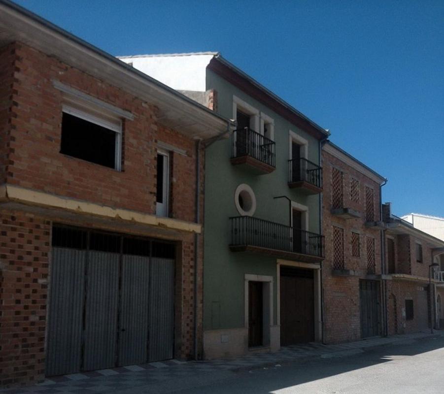 Sprzedaż niezależnego domku jednorodzinnego w Casa o chalet en Calle Primero de Mayo, 20, Sabiote, Sabiote photo 1
