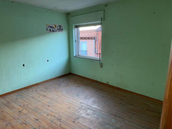 Sale of flat in Piso en Calle Real, 43, Bustillo del Paramo, Bustillo del Paramo
thumbnail 1