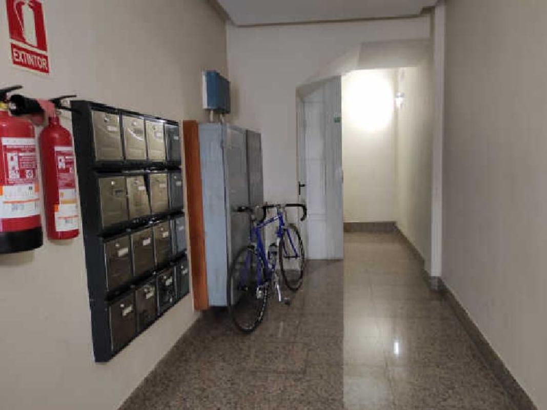 Продажа квартиры на Piso en Avenida Don Ricardo Ruiz de Azcárraga, 43, Cenicero, Сенисеро
photo 3