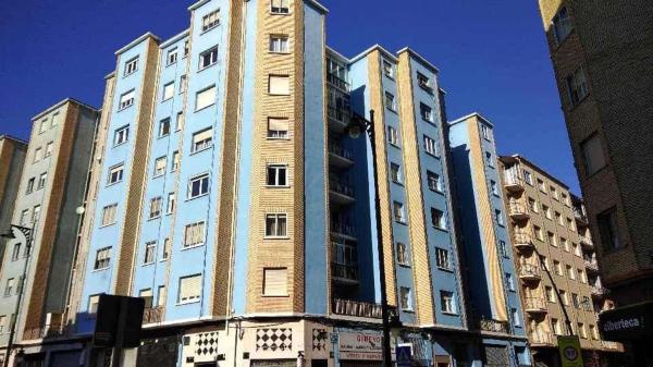 Продажа квартиры на Piso en Calle Vélez de Guevara, 36, Juzgados, Logroño, Логроньо
thumbnail 1