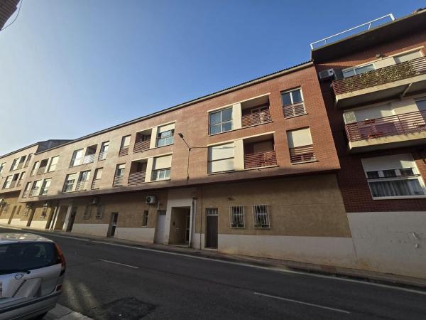 Продажа квартиры на Piso en Calle Carmelo Tecedor, 2, Villamediana de Iregua, Вильямедьяна-де-Ирегуа
 photo 1