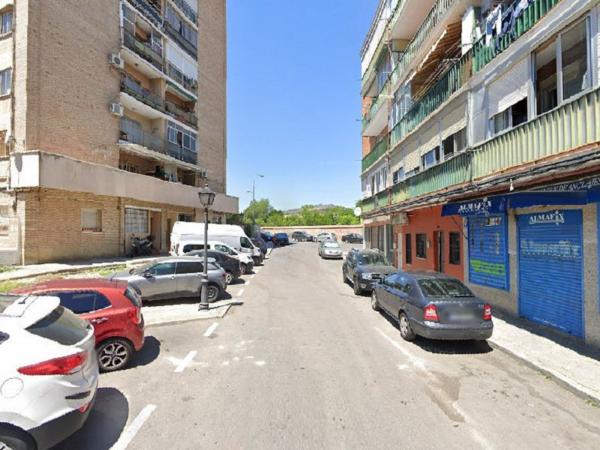 Sprzedaż mieszkania w Piso en Calle del Camino Viejo de Leganés s/n, Puerta Bonita, Madrid, Madryt
 photo