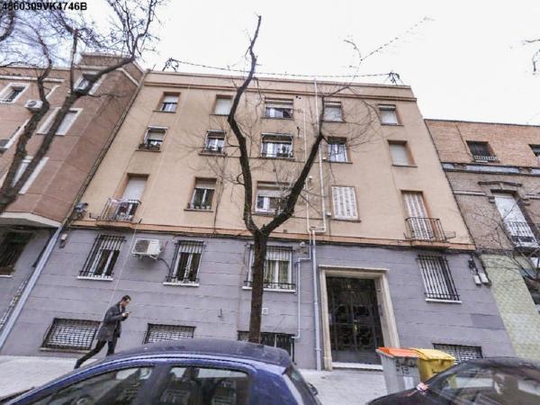 Venta de piso en Piso en Calle de Benidorm, 13, Ventas, Madrid, Madrid
photo 1