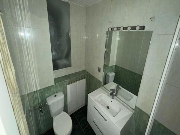 Venta de piso en Piso en Calle de Benidorm, 13, Ventas, Madrid, Madrid
thumbnail 2