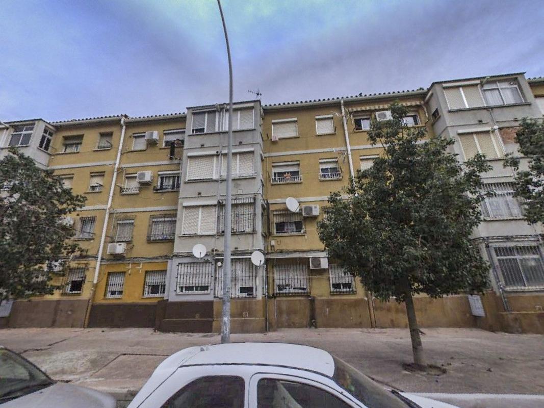 Продажа квартиры на Piso en Calle Abejaruco, 7, Portada Alta-La Barriguilla, Málaga, Малага
photo 1