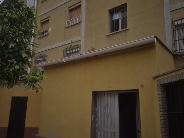 Venta de piso en Piso en Calle Abejaruco, 7, Portada Alta-La Barriguilla, Málaga, Málaga
thumbnail 1