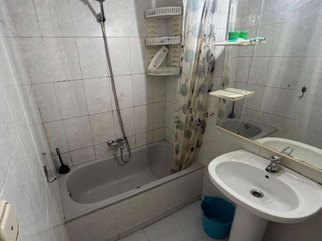 Продажа квартиры на Piso en Calle Abejaruco, 7, Portada Alta-La Barriguilla, Málaga, Малага
photo 5