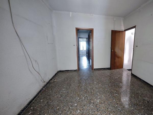 Sprzedaż mieszkania w Piso en Calle Gregorio Martínez Montesinos, 4, Alquerías, Murcia, Murcja
 photo 3