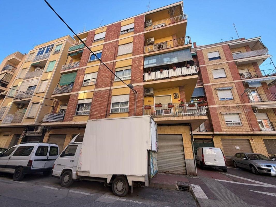 Sprzedaż mieszkania w Piso en Calle Buenos Aires, 9, El Carmen, Murcia, Murcja
photo 2