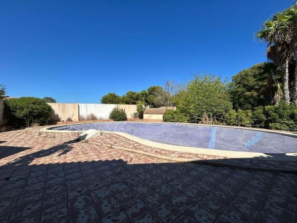 Chalet independiente en venta en Casa o chalet en La Manga Club-Atamaría, Cartagena, Cartagena
thumbnail 1