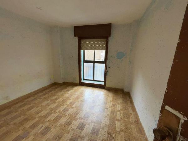 Chalet wolnostojący na sprzedaż w Casa o chalet en Plaza el Coso, 19, Viana, Wiana thumbnail 2