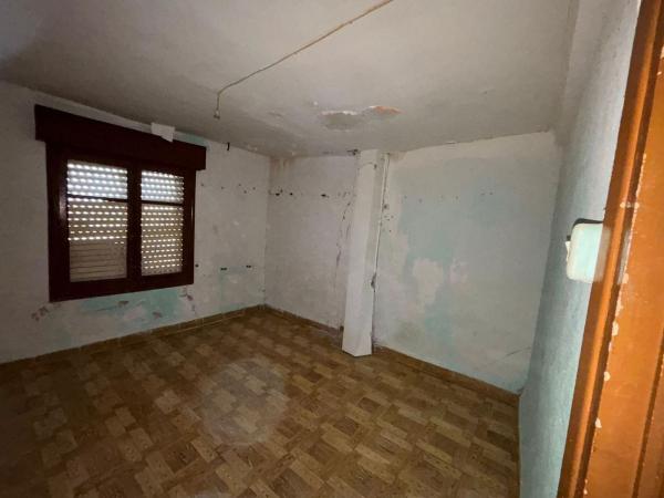 Chalet wolnostojący na sprzedaż w  Casa o chalet en Plaza el Coso, 19, Viana, Wiana photo 4