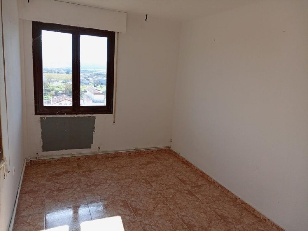 Sale of apartment in Piso en Avenida Sancho el Sabio, 51, Los Arcos, The Arches
 photo 4