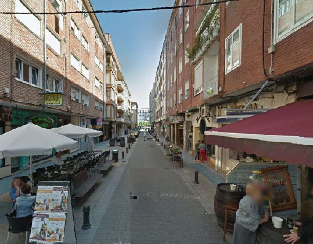 Venta de piso en Piso en Calle Marqués del Robrero, 7, Santoña, Santoña
photo 1