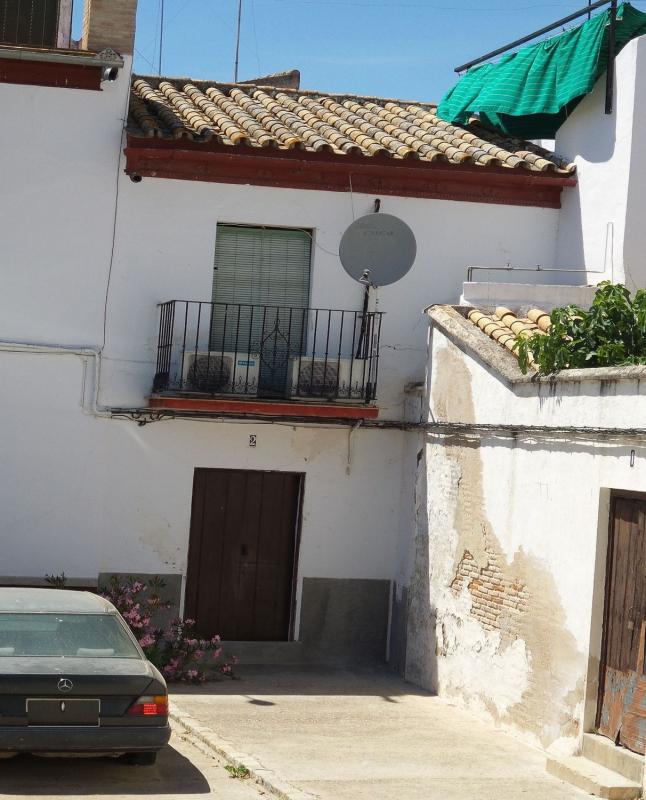 Sale of independent chalet in Casa o chalet en Calle Ruedos Vias, 2, Peñaflor, Peñaflor
photo 1