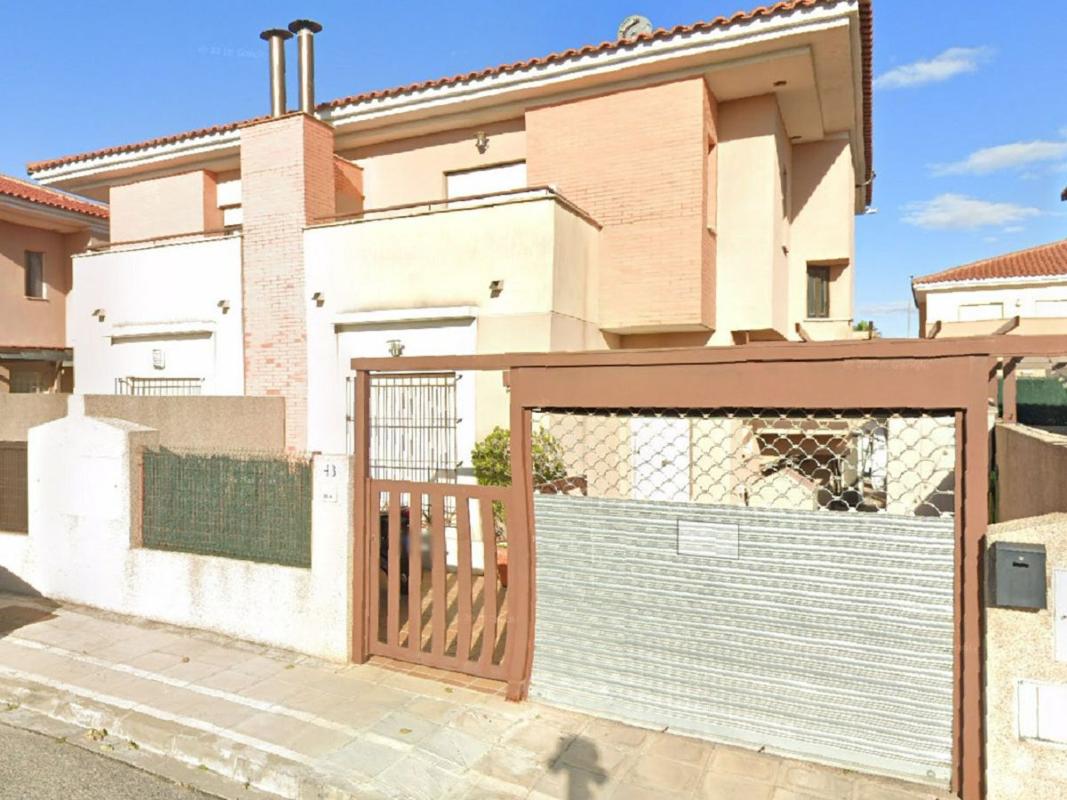 Sale of apartment in Piso en Calle Alisma s/n, Almensilla, Almensilla
photo 1