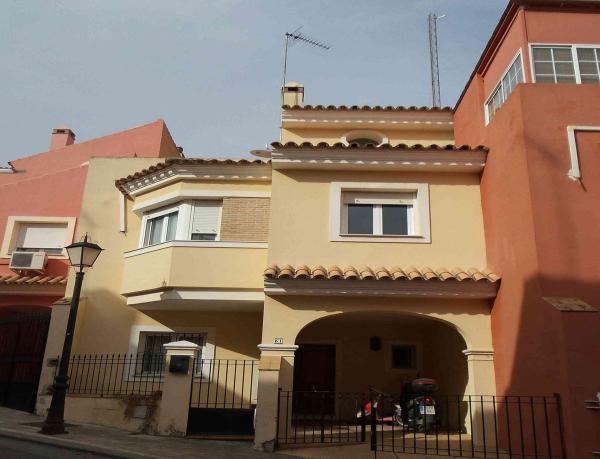 Independent chalet for sale in Casa o chalet en Calle Camilo José Cela, 51, Castilleja de Guzman, Castilleja de Guzmán
photo 1
