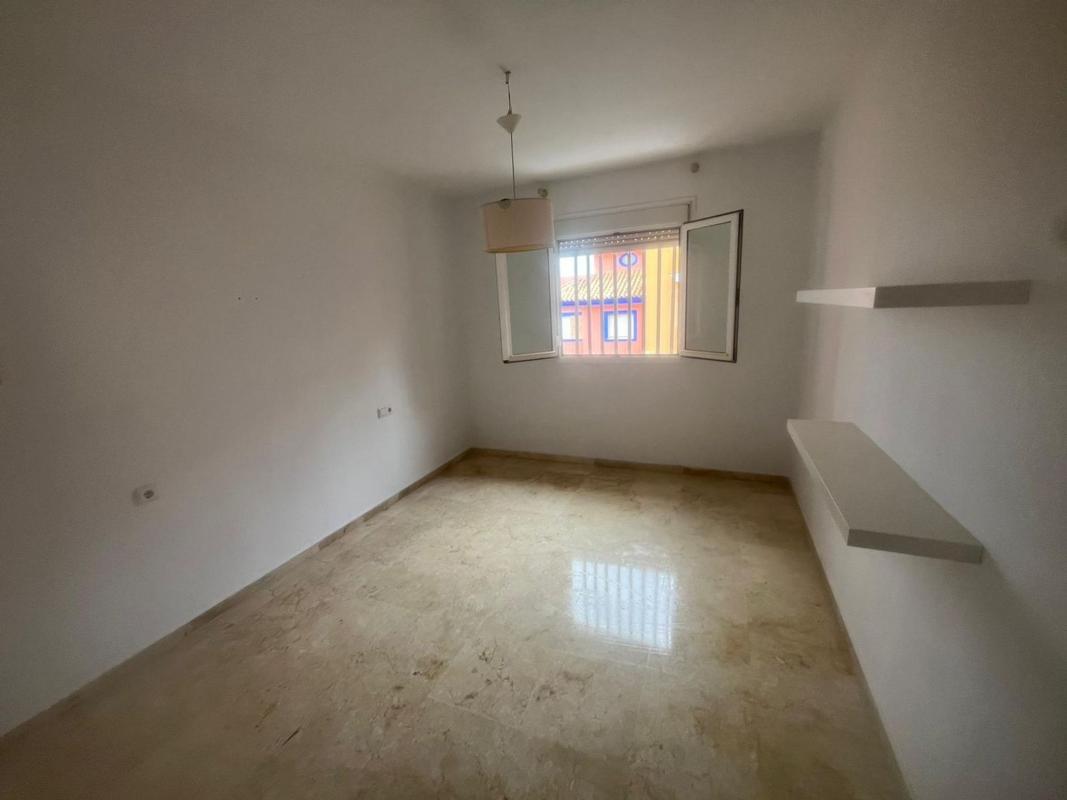 Venta de chalet independiente en Casa o chalet en Calle Camilo José Cela, 51, Castilleja de Guzman, Castilleja de Guzman
photo 2
