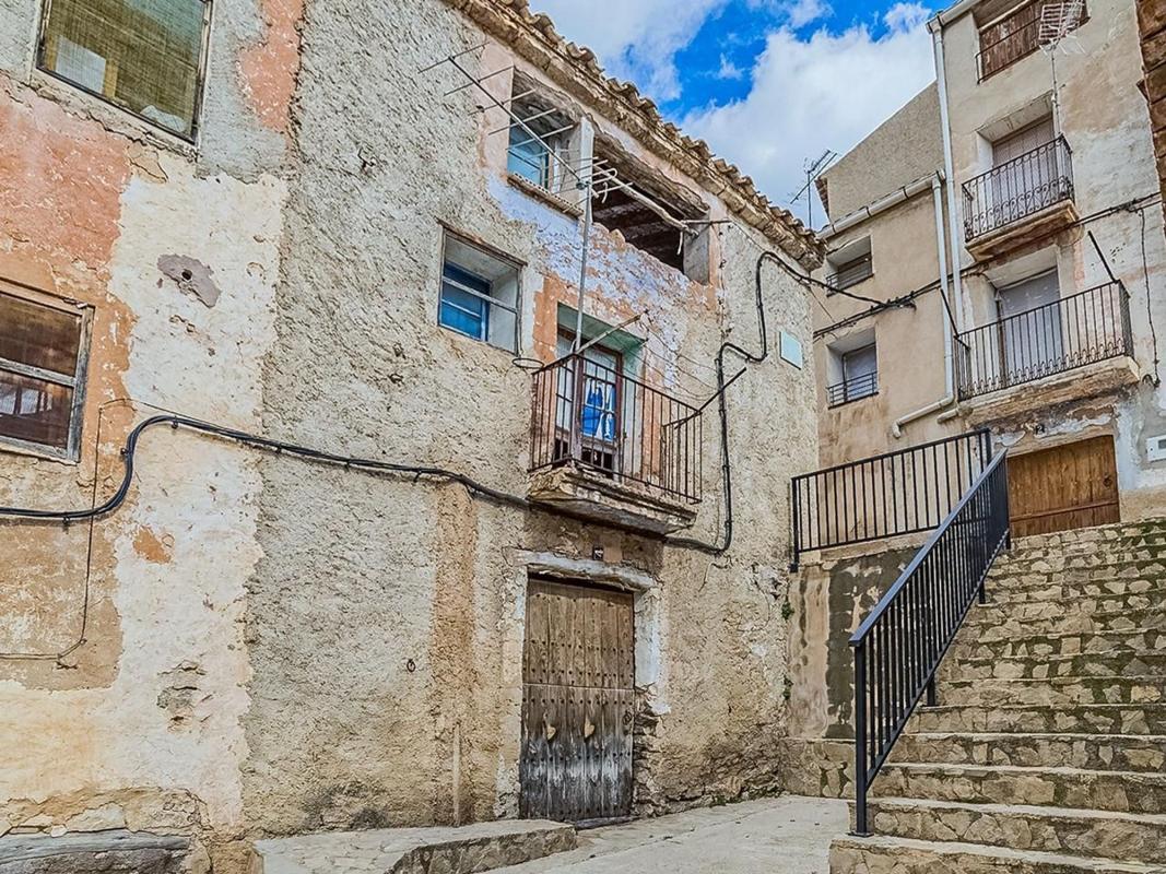 Sprzedaż niezależnego domku jednorodzinnego w Casa o chalet en Calle de la Ereta, 4, Paüls, Pauls photo 1