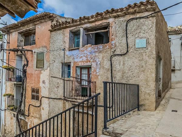 Частный шале на продаже в Casa o chalet en Calle de la Ereta, 4, Paüls, Паульс thumbnail 1