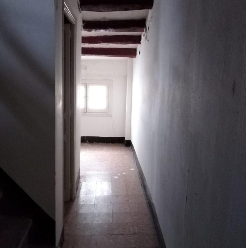 Sprzedaż niezależnego domku jednorodzinnego w  Casa o chalet en Calle Amassadora, 2 -13, Flix, Flix photo 2