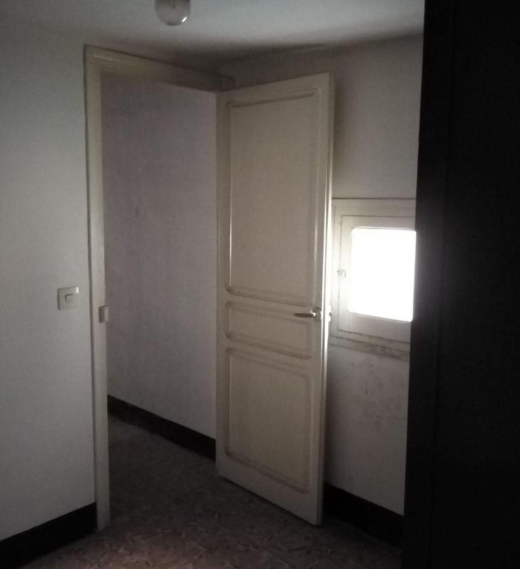 Sprzedaż niezależnego domku jednorodzinnego w  Casa o chalet en Calle Amassadora, 2 -13, Flix, Flix photo 5