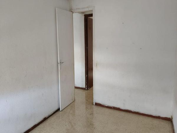 Venta de piso en Piso en Calle dels Banys, 2, Llevant, Reus, Reus
thumbnail 1