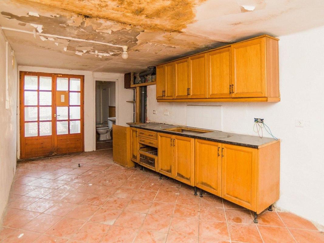 Sprzedaż niezależnego domku jednorodzinnego w Casa o chalet en Calle de Bonaire, Mora d'Ebre, Mora d'Ebre photo 5